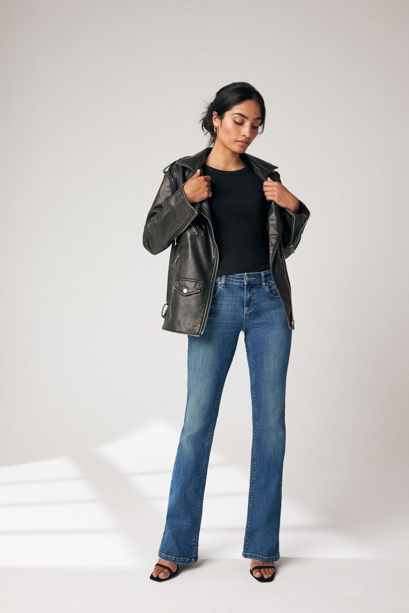 Stuf3864| Dark Blue Low Bootcut Jeans