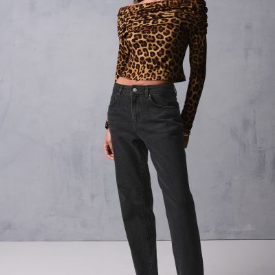 Stuf3861| Washed Black Mom Comfort Stretch Jeans