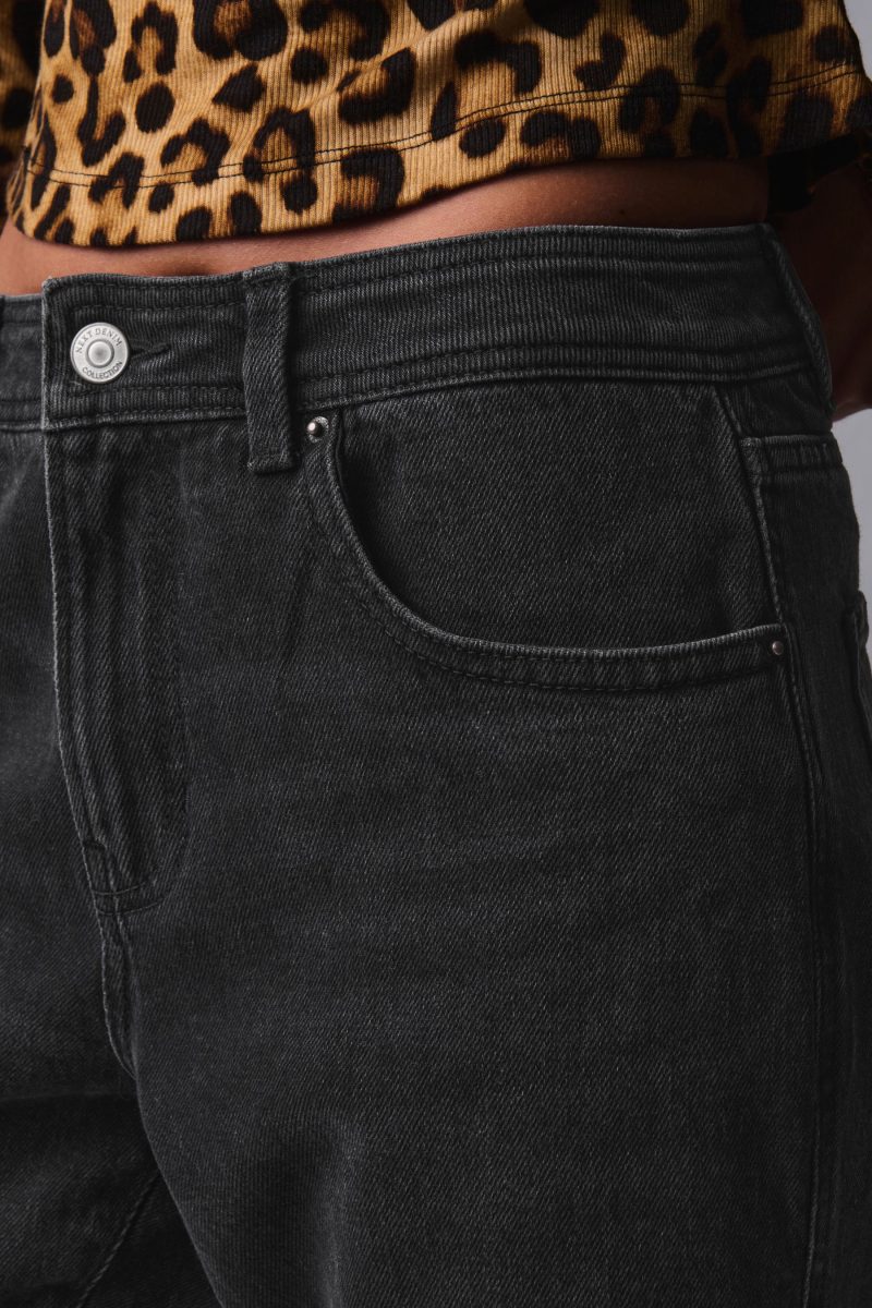 Stuf3861| Washed Black Mom Comfort Stretch Jeans - Image 5