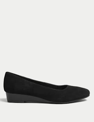 Stuf3874| Suede Wedge Pumps
